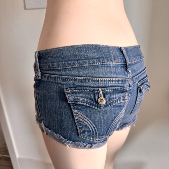 Hollister Jean shorts - Picture 6 of 7